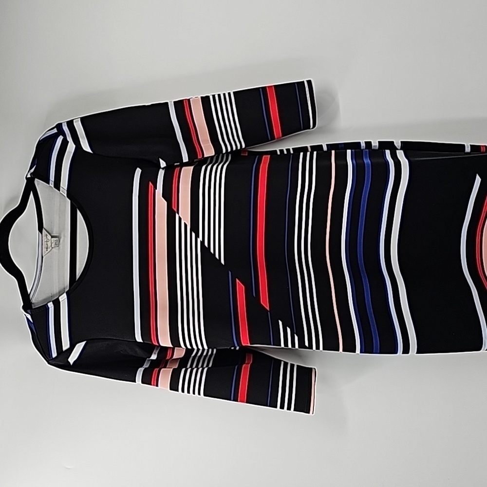 Belle & Sky Scoop Neck Black Striped 3/4 Sleeved Stretchy Bodycon Midi Dress‎